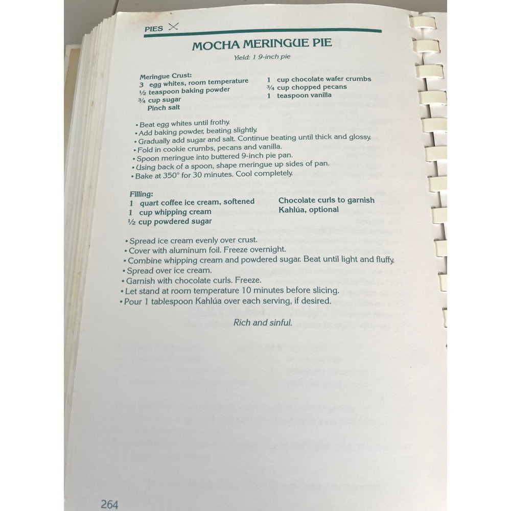 Vtg Junior League of Augusta Second Round Tea-Time at the Masters Cookbook White - Picture 10 of 12